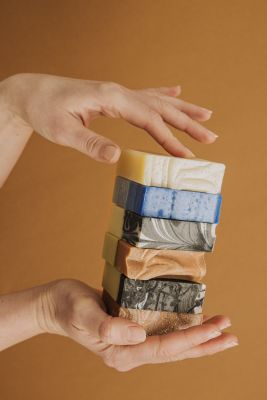 wp-content/uploads/2026/07/Image-mise-en-avant-Fabulleuse-savonnerie-scaled.jpg
